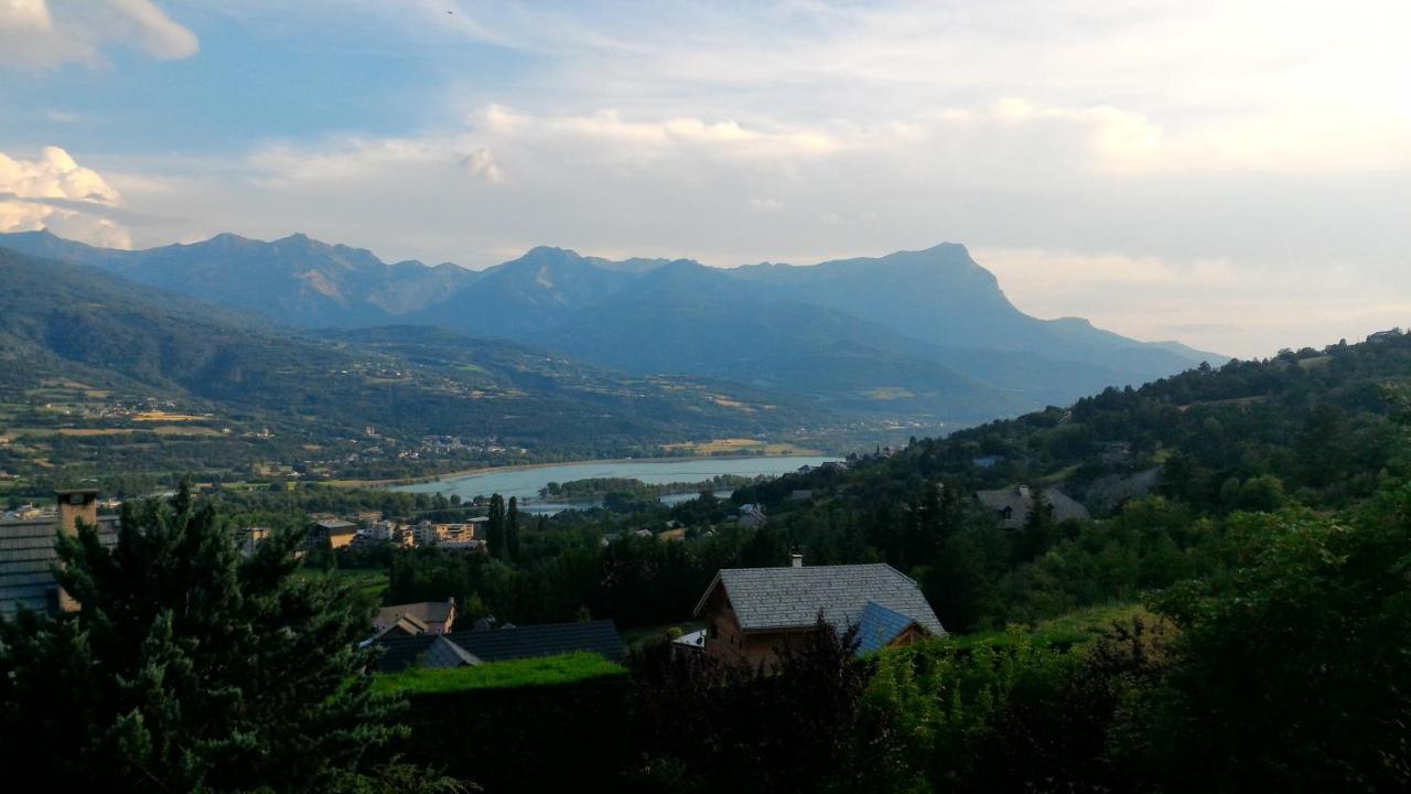 Appartement Agreable A Deux Pas Du Plan D'Eau Embrun Exteriör bild