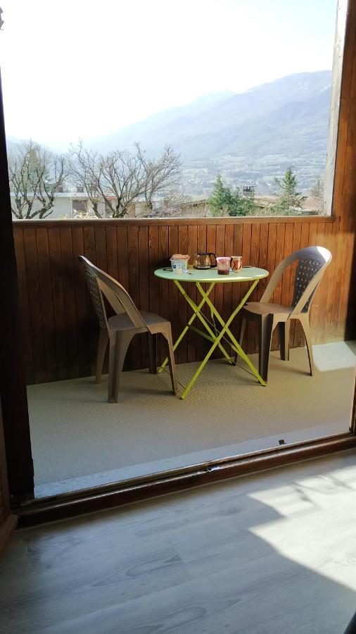 Appartement Agreable A Deux Pas Du Plan D'Eau Embrun Exteriör bild