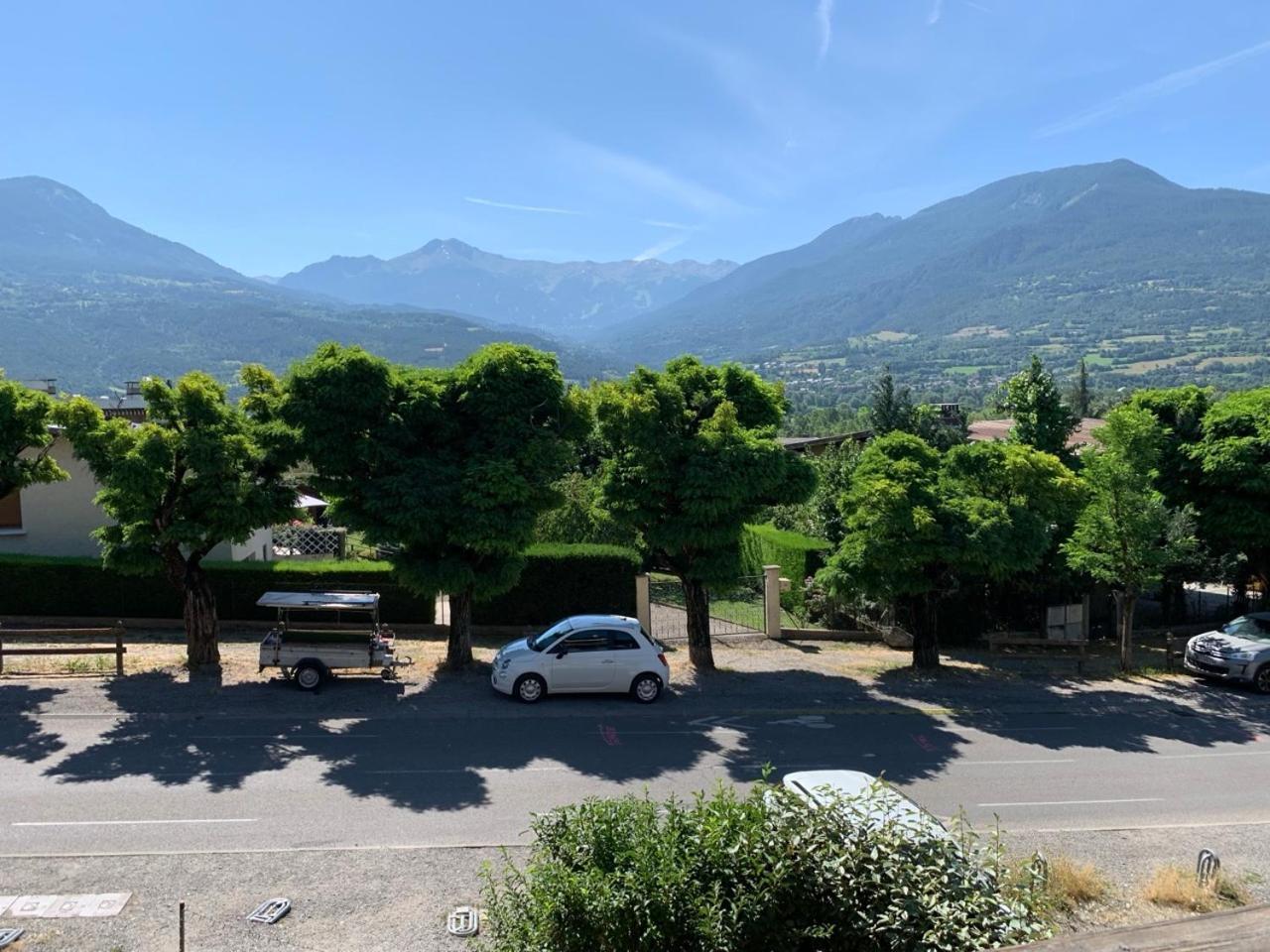Appartement Agreable A Deux Pas Du Plan D'Eau Embrun Exteriör bild