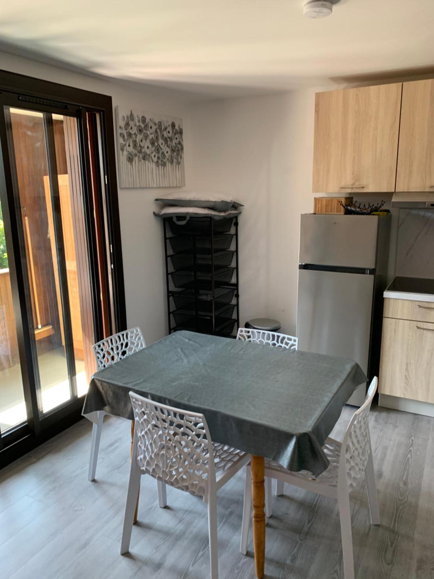 Appartement Agreable A Deux Pas Du Plan D'Eau Embrun Exteriör bild